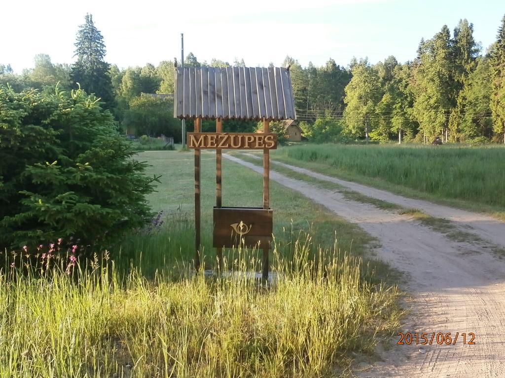 Гостевой дом Mezupes Туя Экстерьер фото